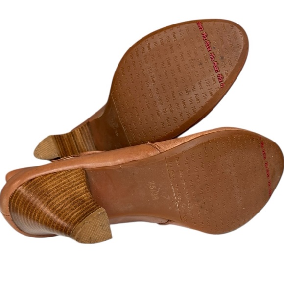 Miz Mooz Brown Heeled Shoes - Picture 7 of 13